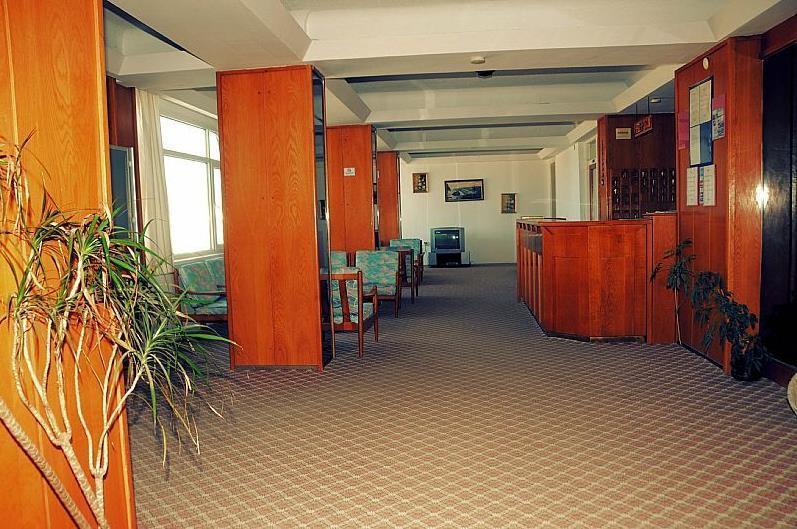 Ikont Hotell Gulluk Eksteriør bilde
